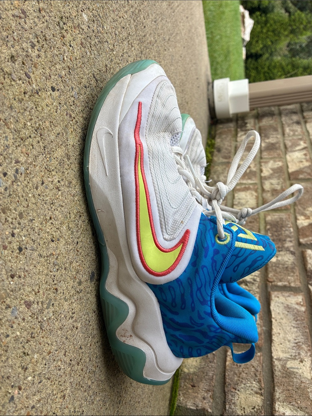 Nike Kids White, Blue & Neon Green Basketball Sneakers